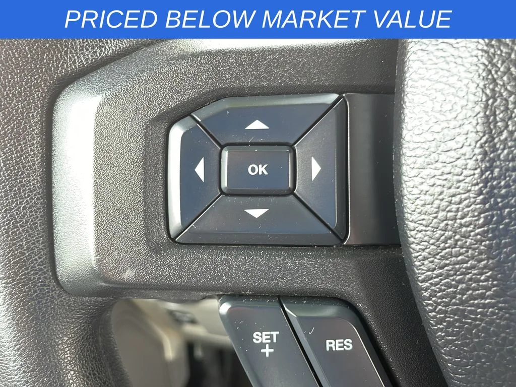 Used 2018 Red Ford XLT image 9