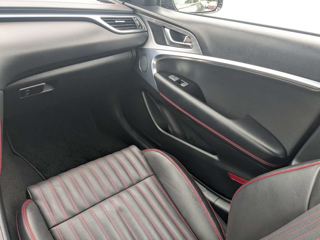 Used 2023 Green Genesis 2.0T image 16