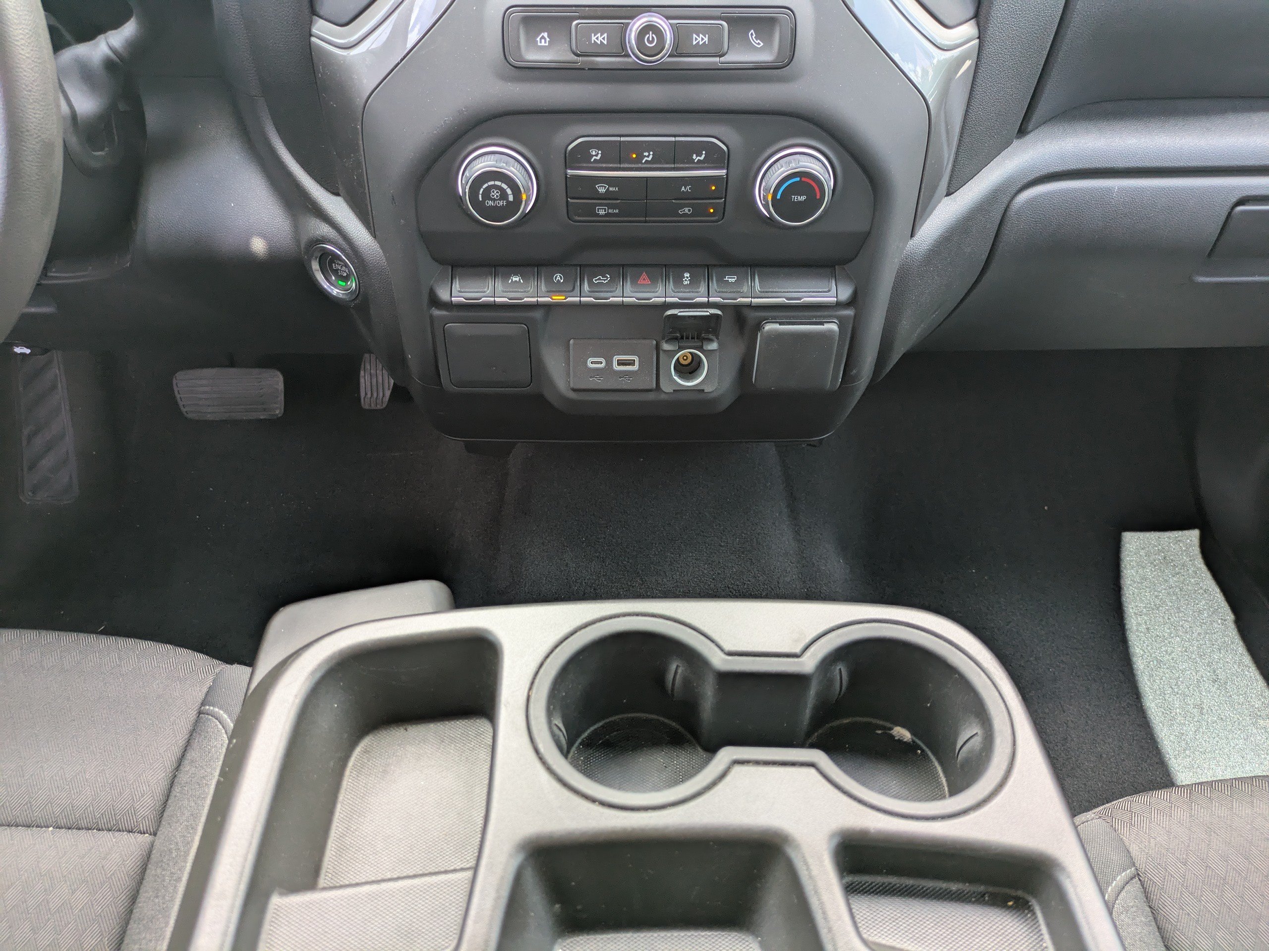 Used 2023 Summit White Chevrolet Custom image 18