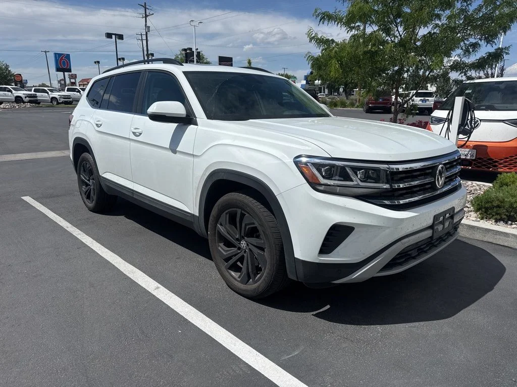 2023 Volkswagen Atlas 2.0T SE w/Tech 4MOTION's photo