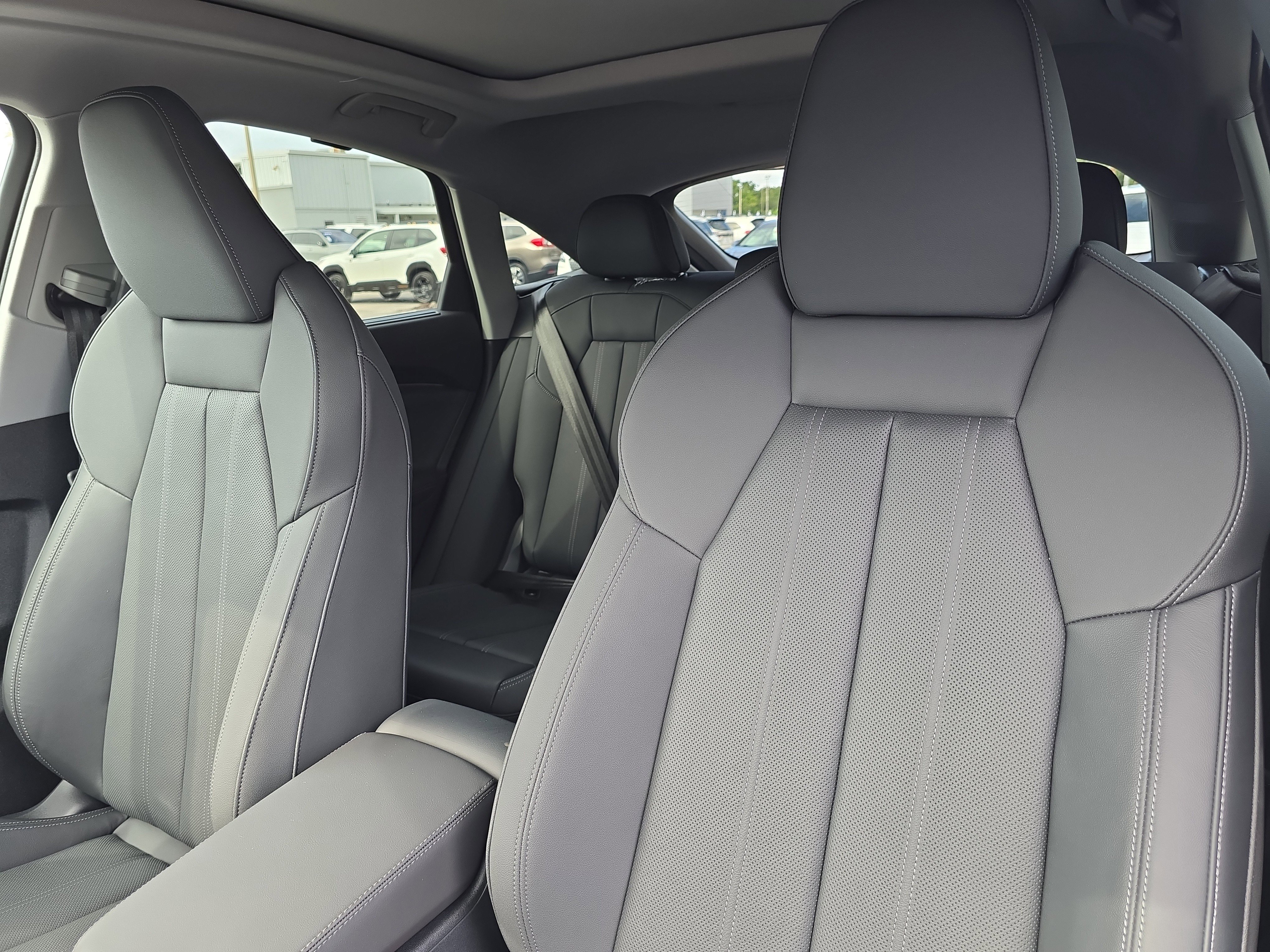 2025 Audi Q5 Sportback Premium Plus - Photo 22