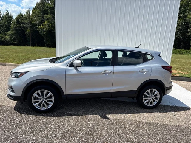 2021 Nissan Rogue Sport S
