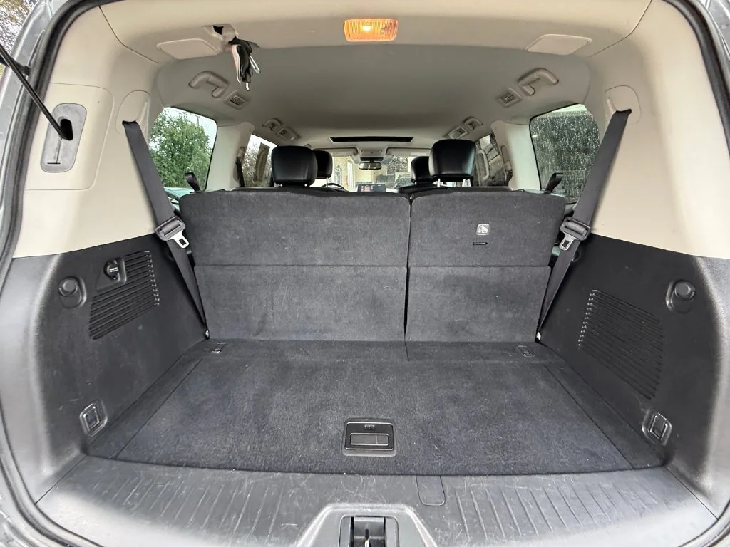 Used 2022 Gray Nissan SL image 19