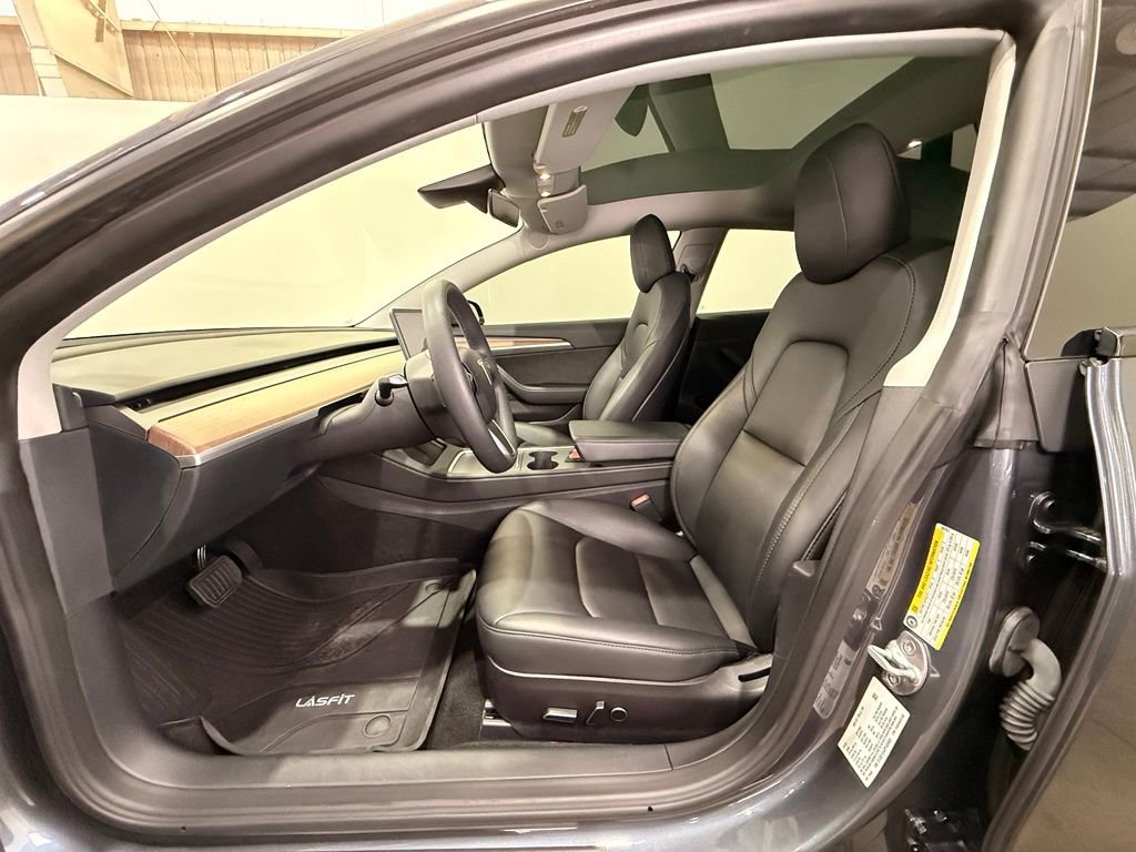 Used 2023 Gray Tesla Base image 17
