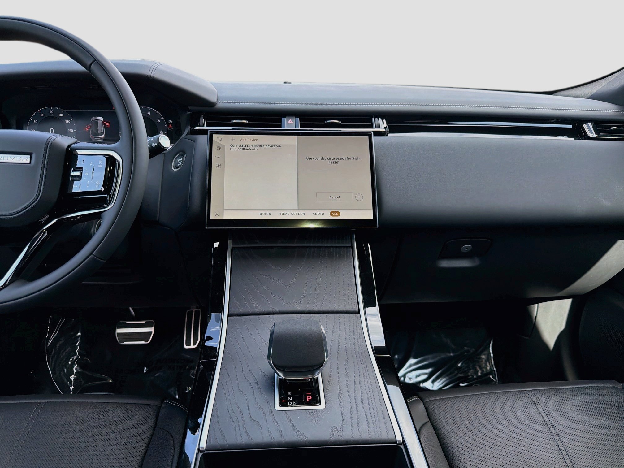 New 2026 Fuji White LAND ROVER  image 20