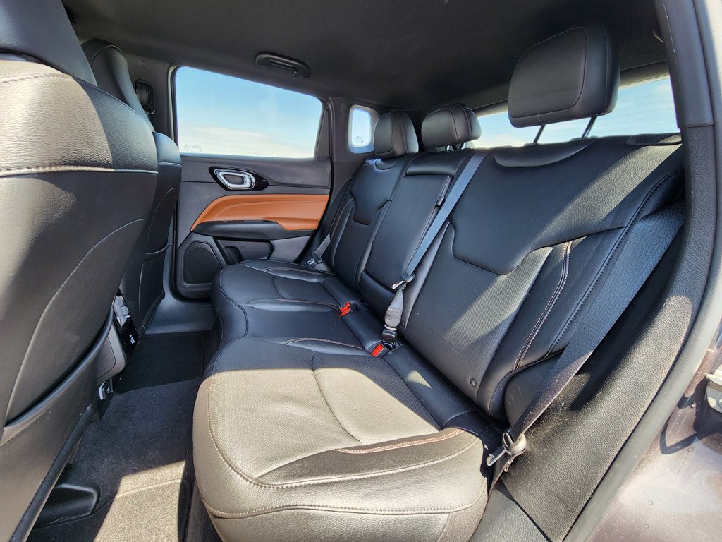 Used 2024 Baltic Gray Metallic Clearcoat Jeep Limited image 10