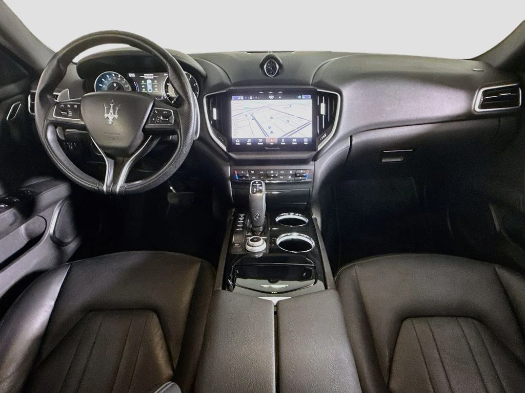 Used 2023 Blu Nobile Tri-Coat Maserati Modena image 9