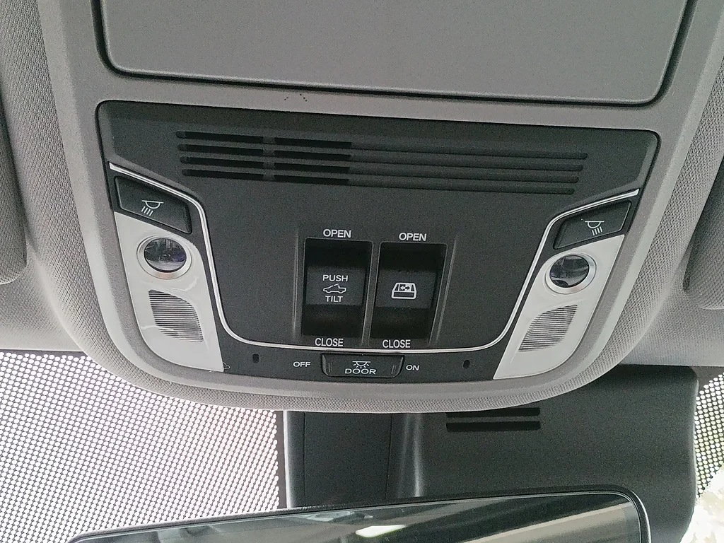 Certified Used 2023 GREY Honda RTL image 23
