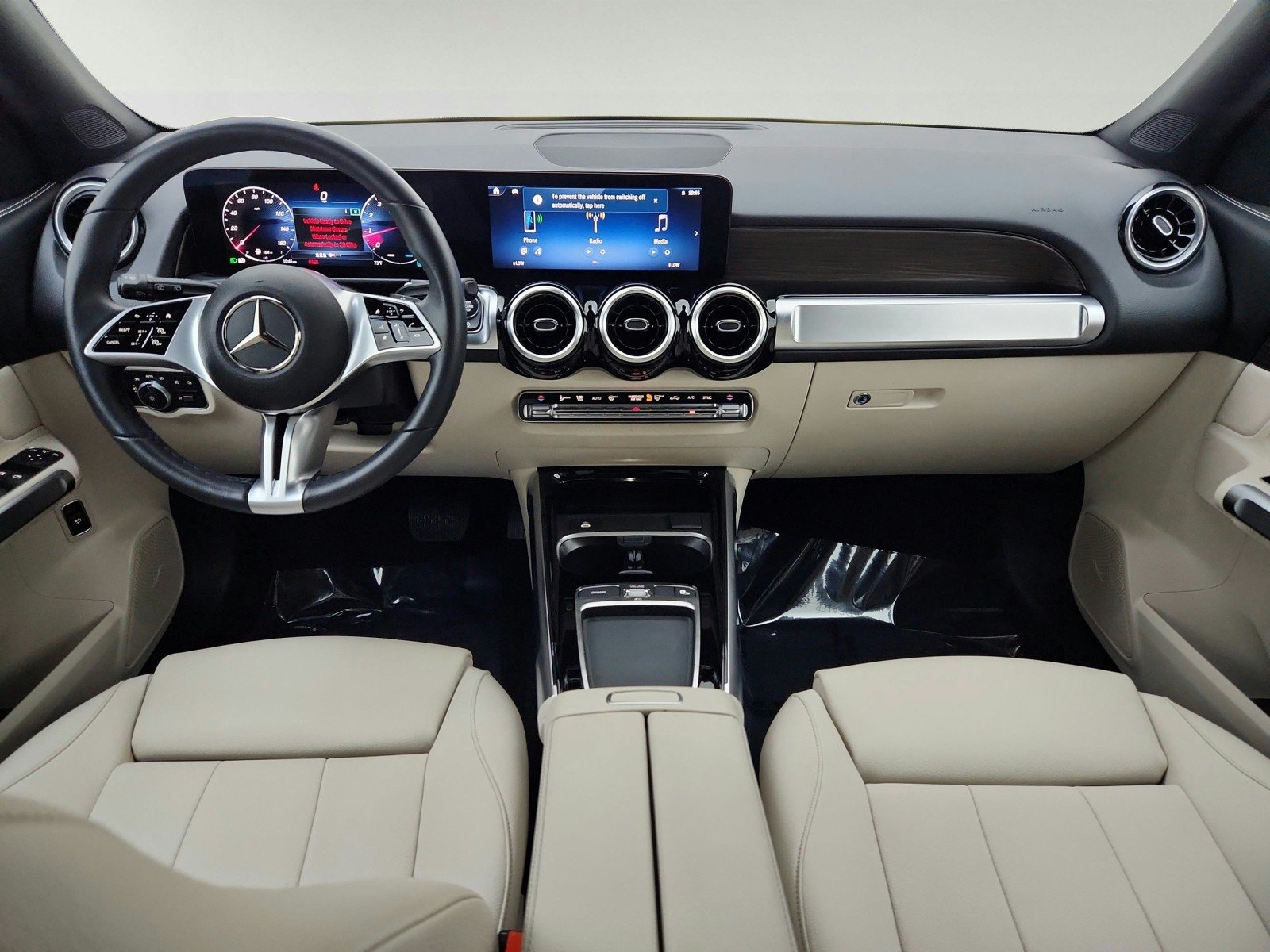 Certified Used 2026 Night Black Mercedes-Benz GLB 250 image 28