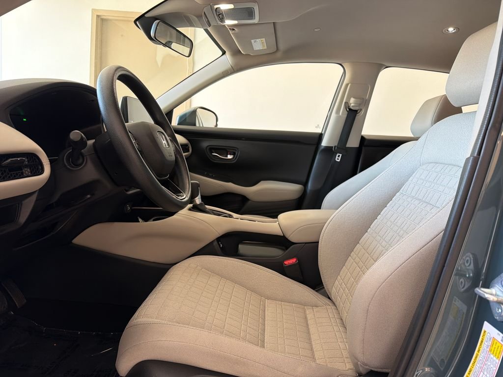 Used 2023  Honda LX image 14