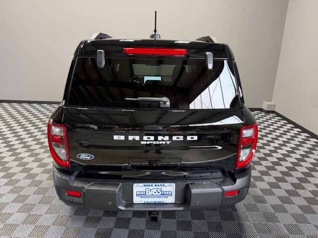 New 2026 Shadow Black Ford Badlands® image 10