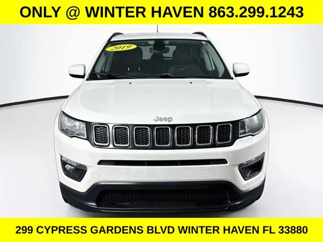Used 2019 Jeep Compass Latitude with VIN 3C4NJCBB3KT685555 for sale in Winter Haven, FL