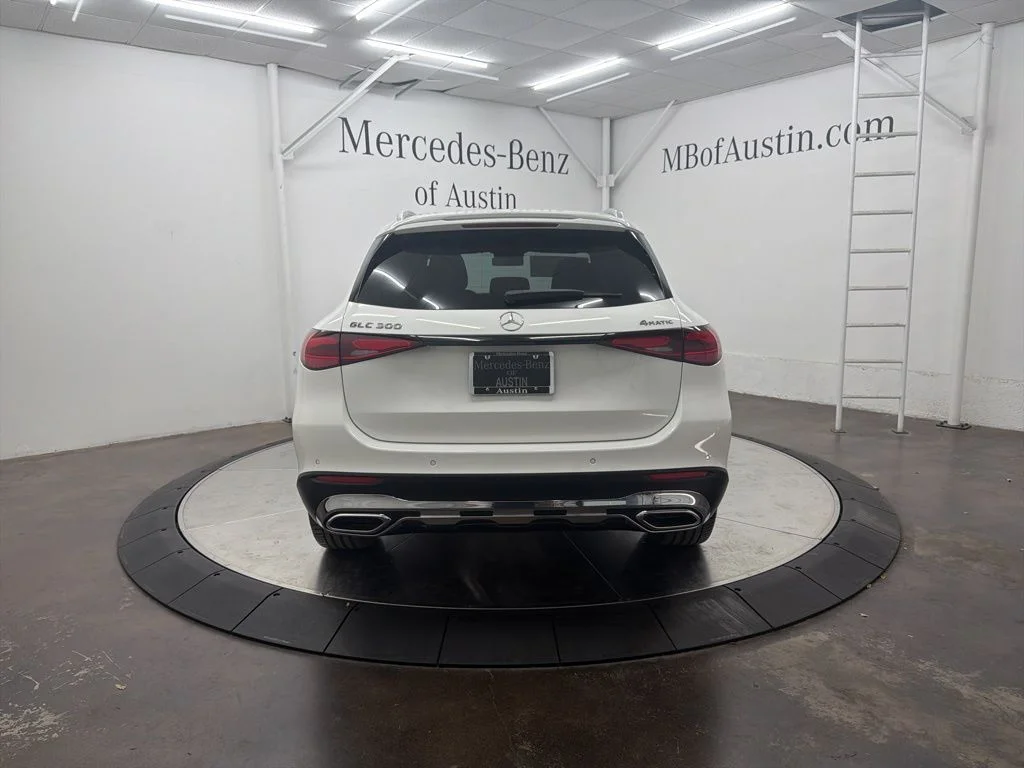 Used 2026 White Mercedes-Benz GLC 300 image 6