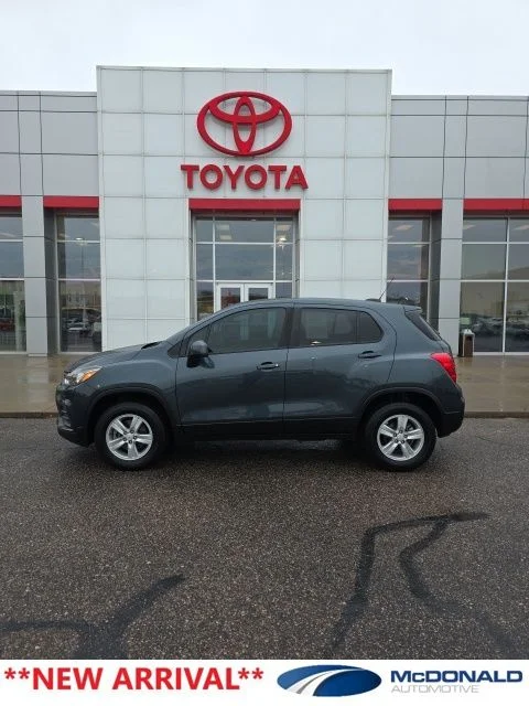 Used 2021 Chevrolet Trax LS with VIN KL7CJNSB5MB336577 for sale in Fort Morgan, CO