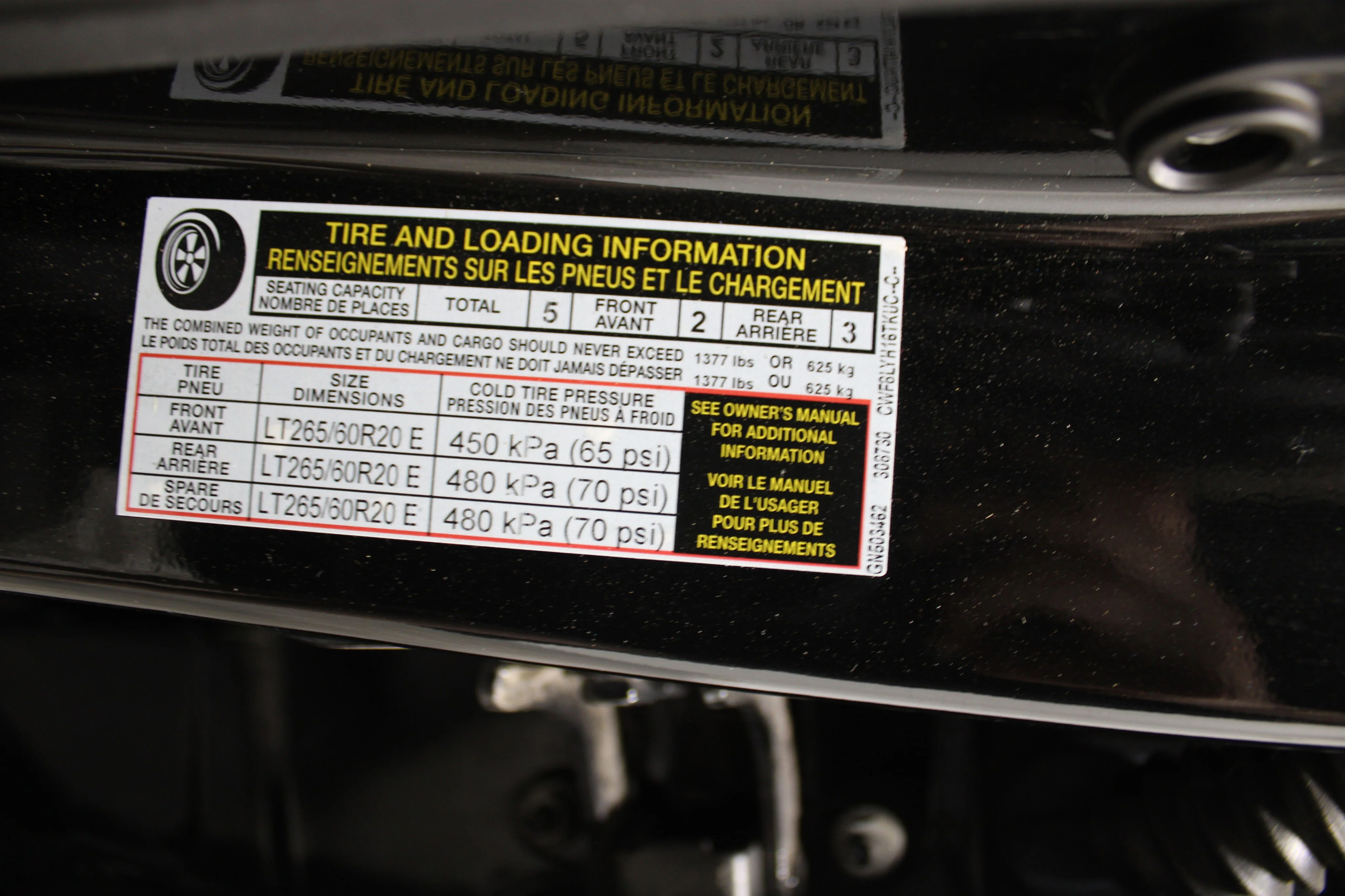 Used 2016 Magnetic Black Nissan Platinum Reserve image 32