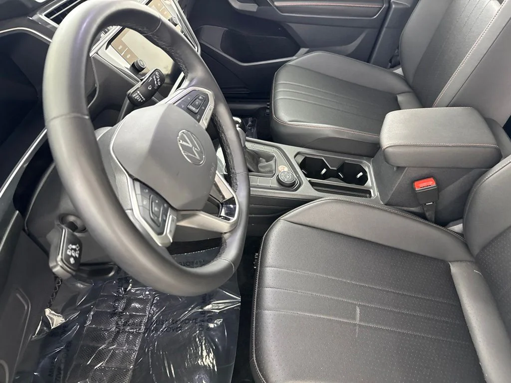 Used 2024 Gray Volkswagen 2.0T Wolfsburg Edition image 22