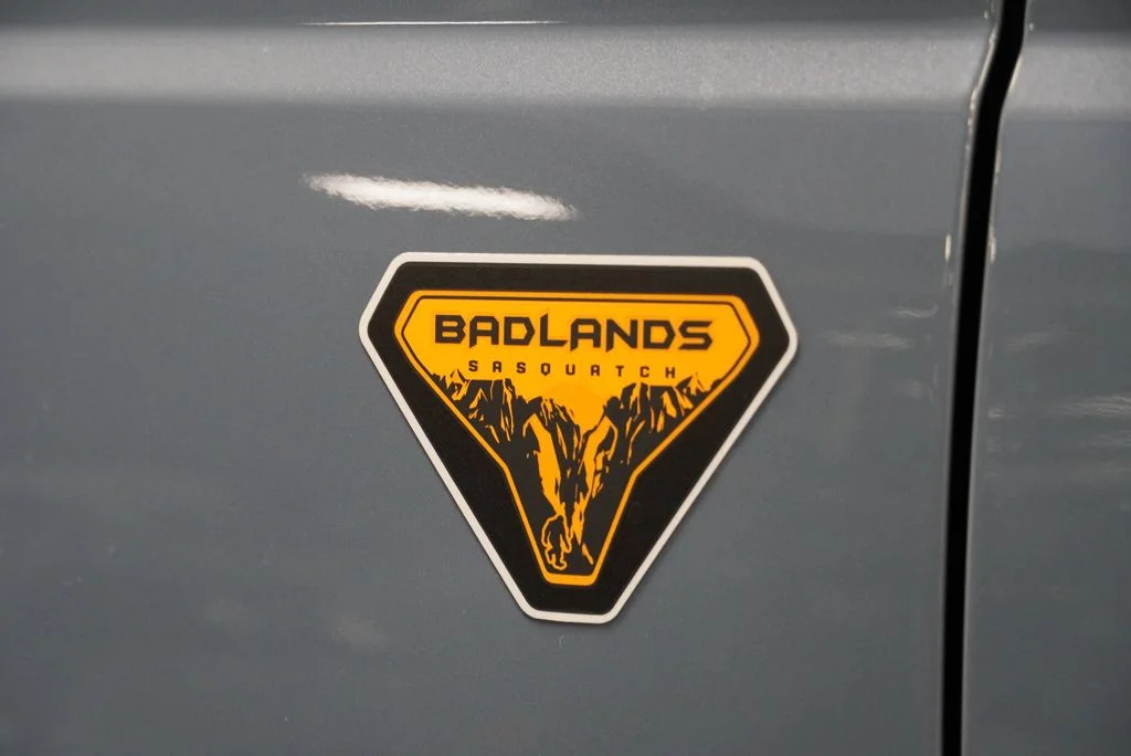 Used 2023 Gray Ford Badlands image 16