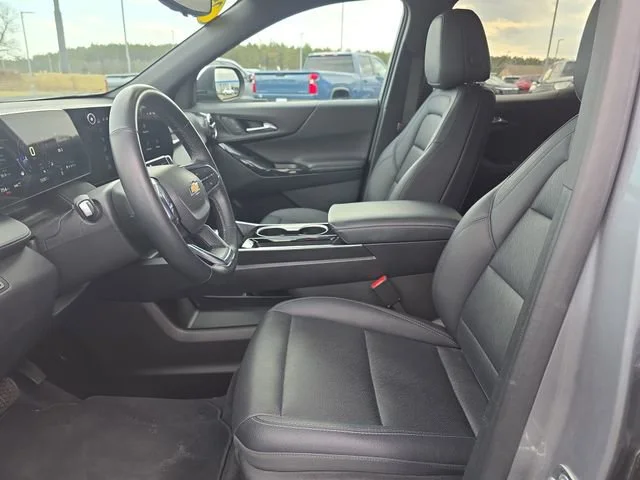 Used 2025 Sterling Gray Metallic Chevrolet LT image 10