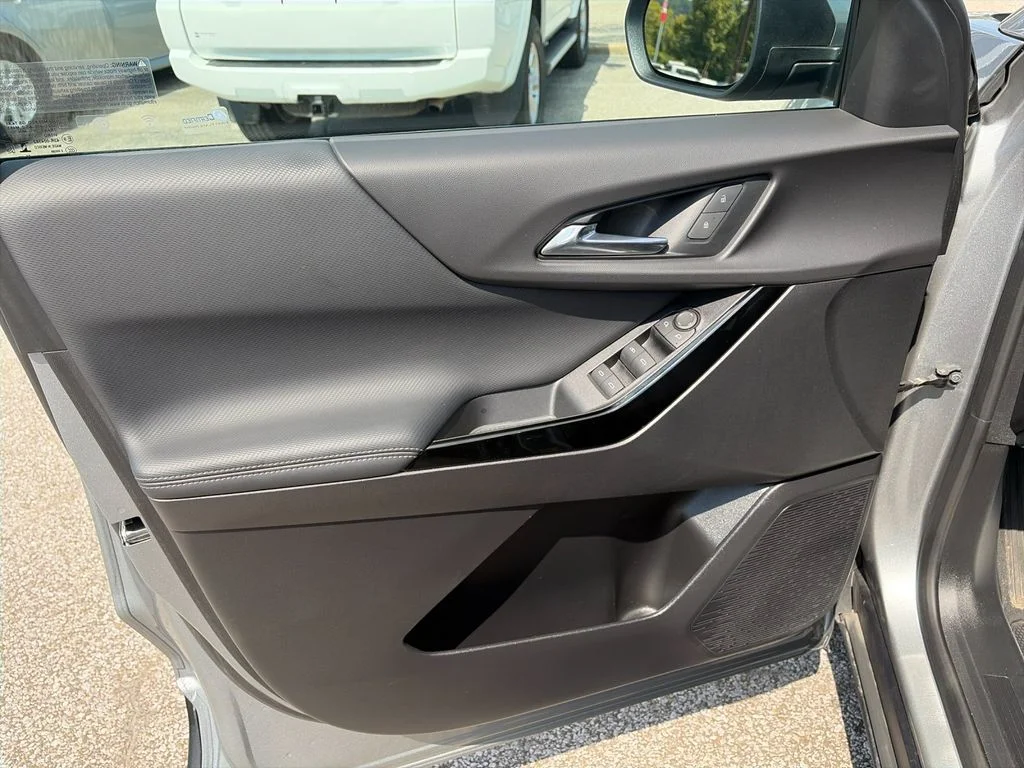 Used 2025 Gray Chevrolet LT image 12