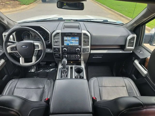 Used 2016 White Ford Lariat image 10