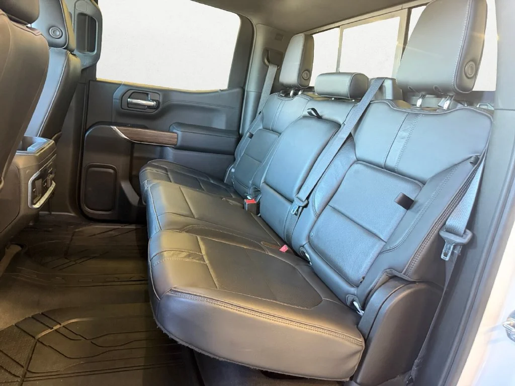 Used 2020 White Chevrolet High Country image 10