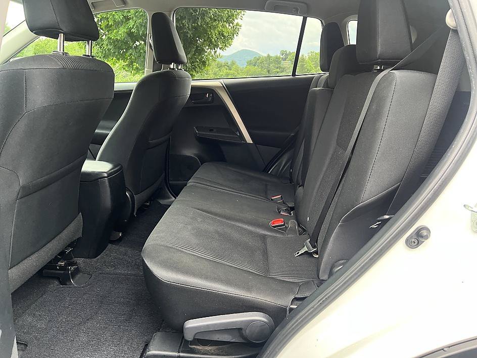 Used 2015 Super White Toyota LE image 12