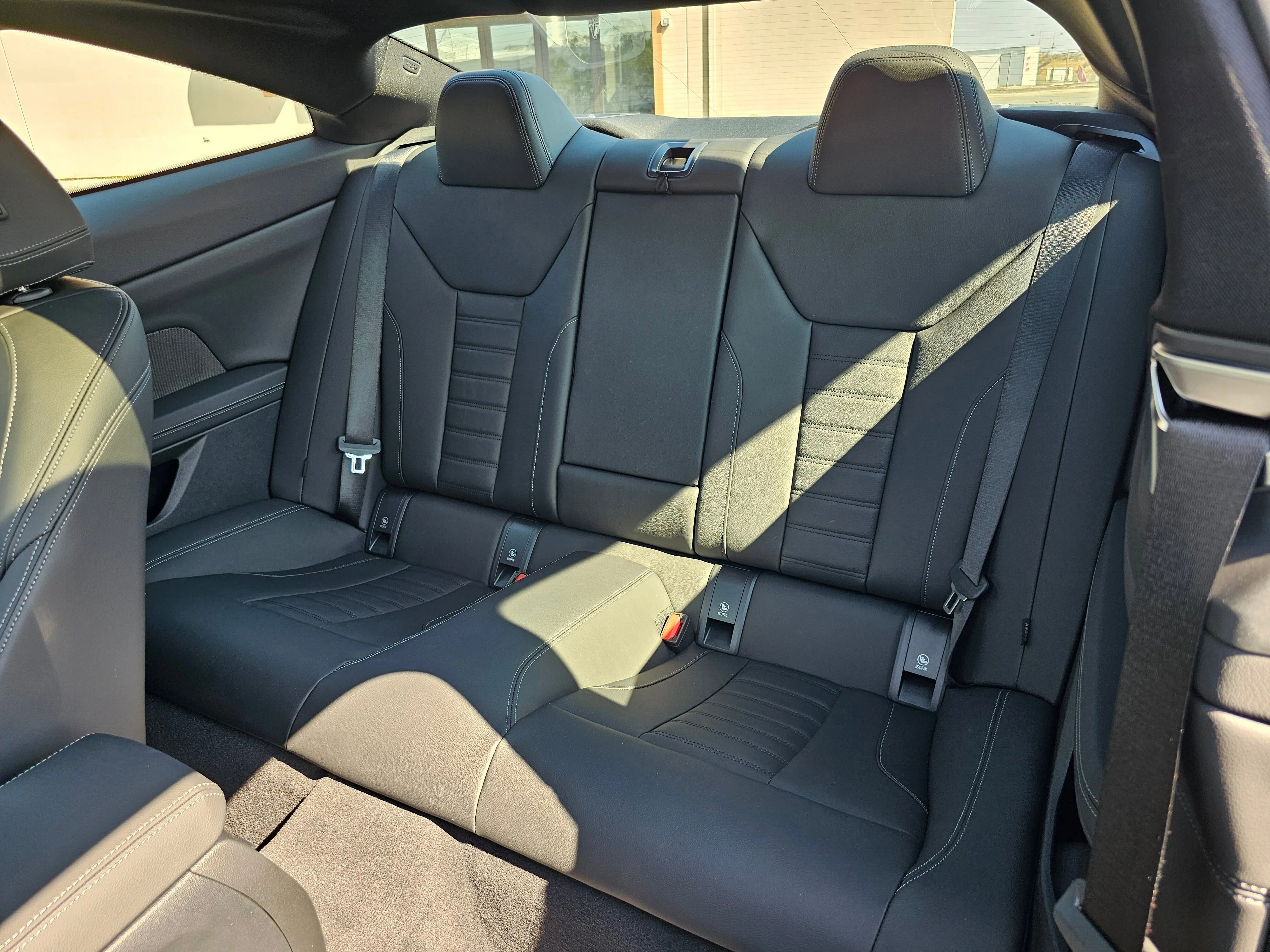 2026 BMW 4 Series M440i - Photo 11