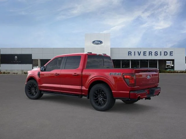 New 2026 Ruby Red Metallic Tinted Clearcoat Ford XLT image 4