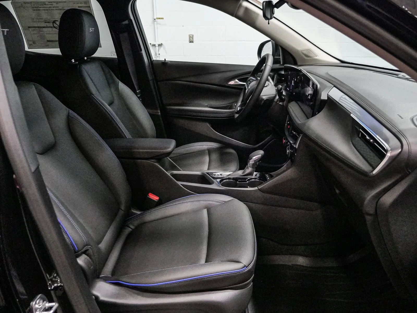 2026 Buick Encore GX Sport Touring - Photo 22