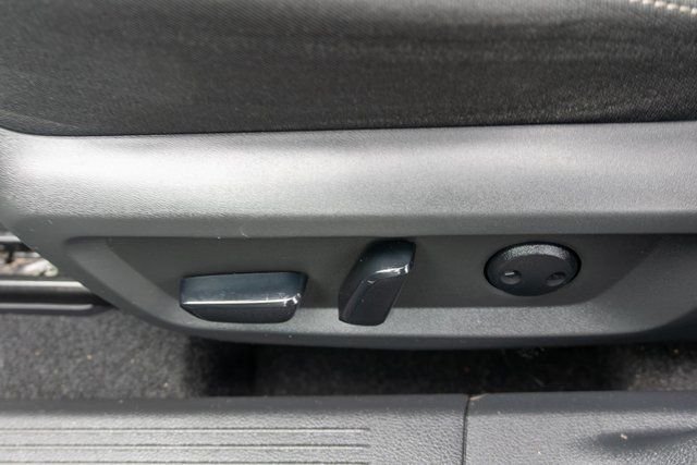 Used 2021 Gray Nissan SV image 18