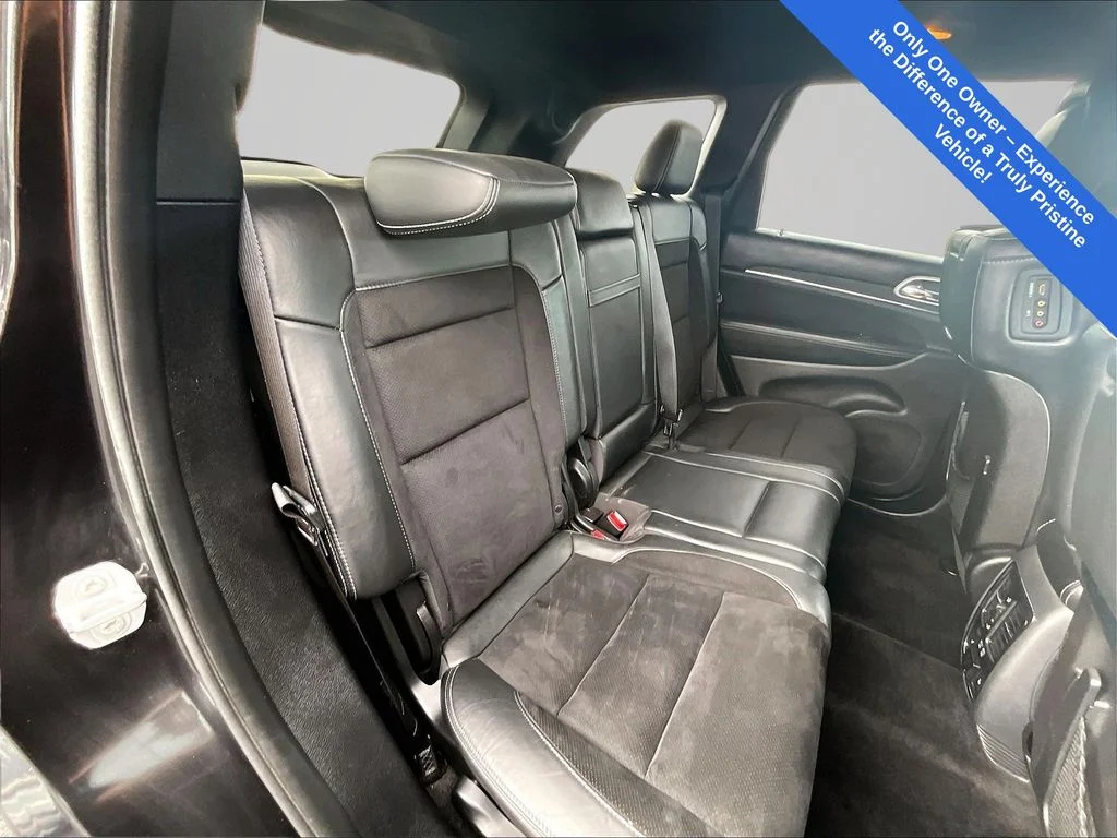 Used 2015 Black Jeep SRT image 27