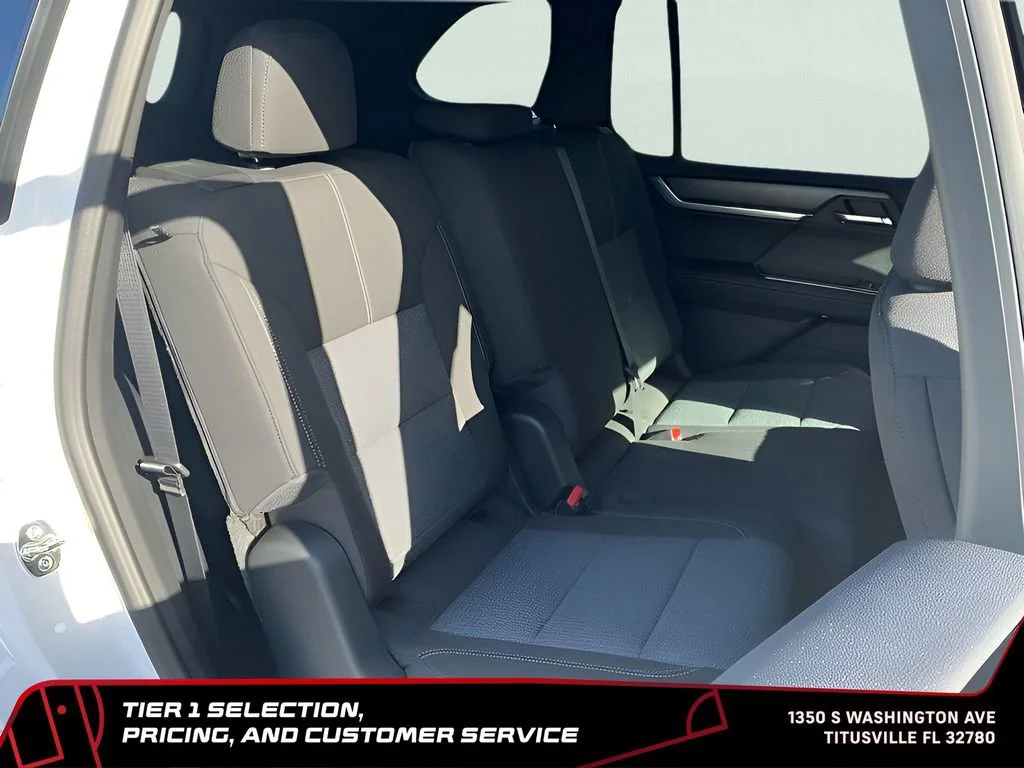 New 2026 Summit White GMC Elevation image 20