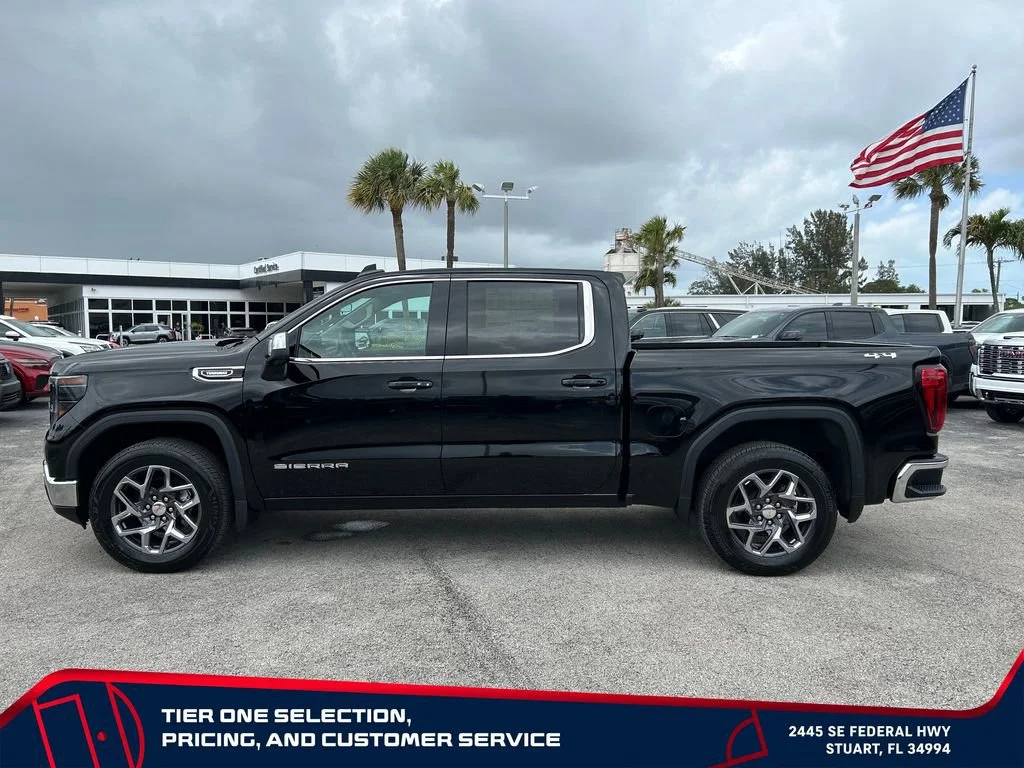 New 2026 Onyx Black GMC SLE image 4