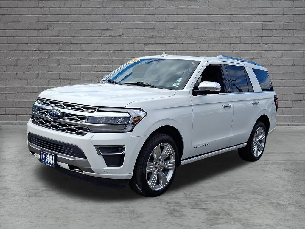 Used 2022 Star White Metallic Tri-Coat Ford Platinum image 6