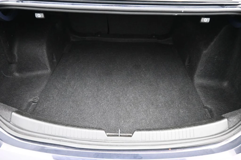 Used 2025 Black Chevrolet LT image 14
