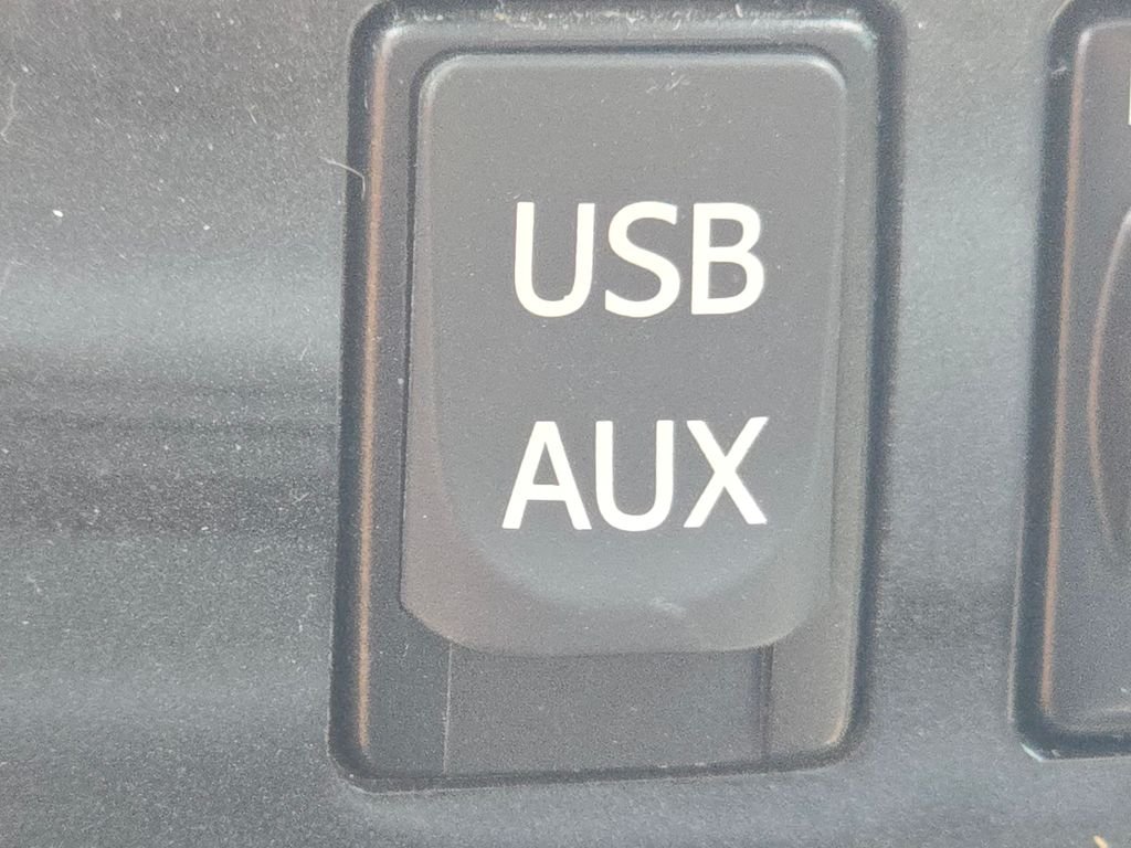 Used 2018 Magnetic Gray Metallic Toyota Platinum image 33