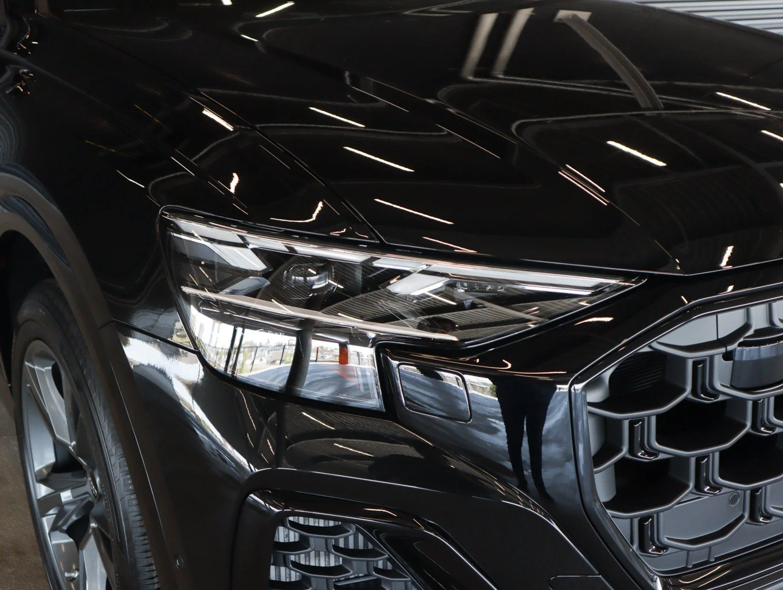 2027 Audi Q8 Premium - Photo 26