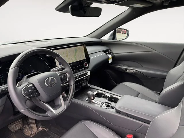 Used 2025 White Lexus 350h Premium image 11