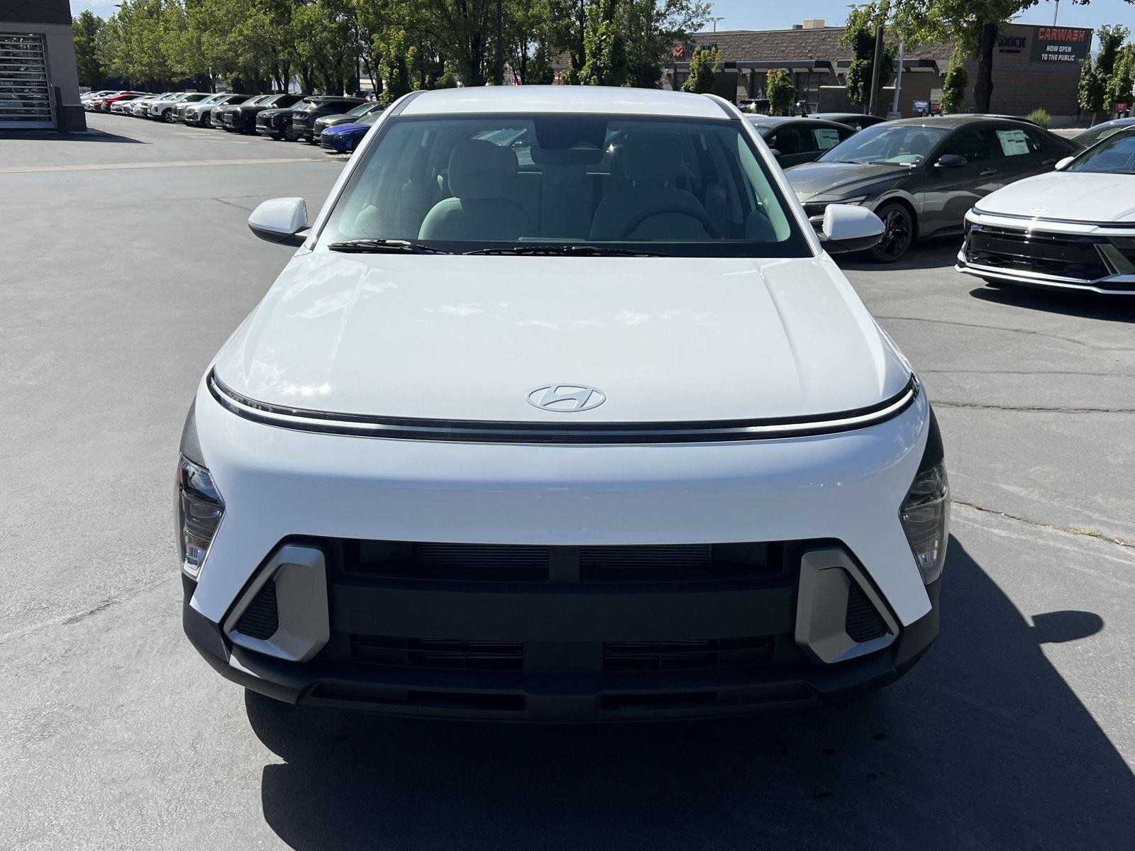 2026 Hyundai Kona SE - Photo 3