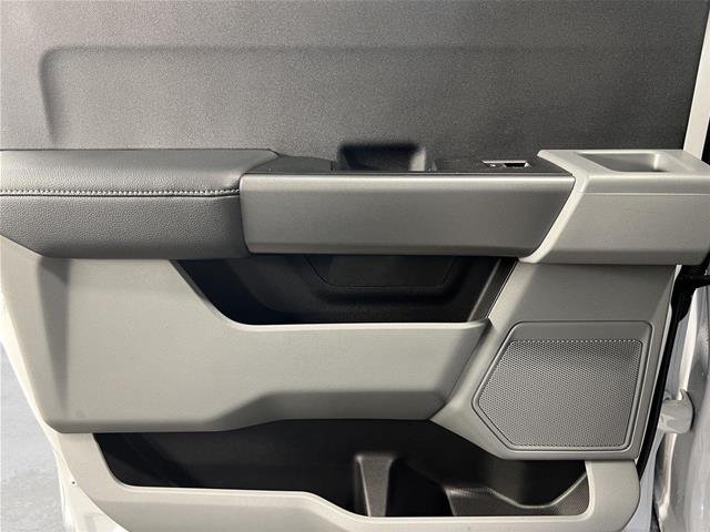 New 2026 Oxford White Ford F-250® XL image 58