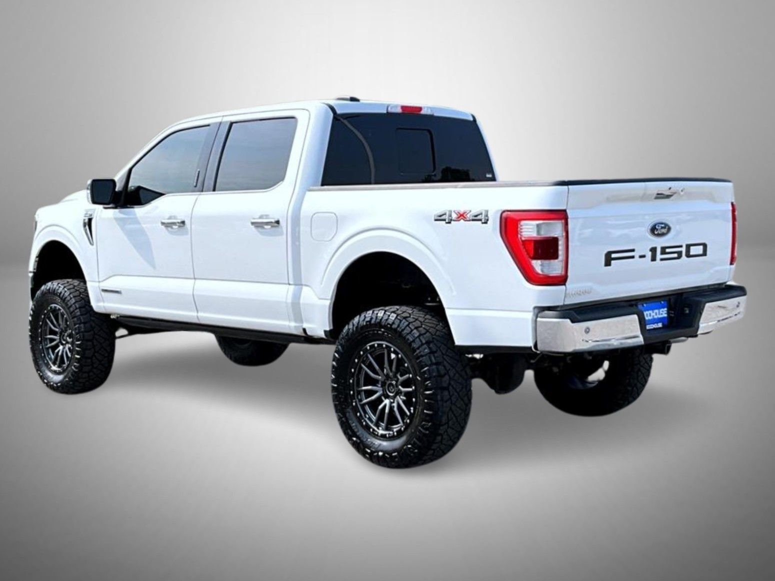 Used 2021 White Ford Lariat image 7