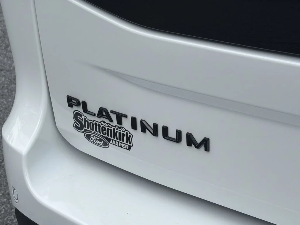 New 2027 White Ford Platinum image 22