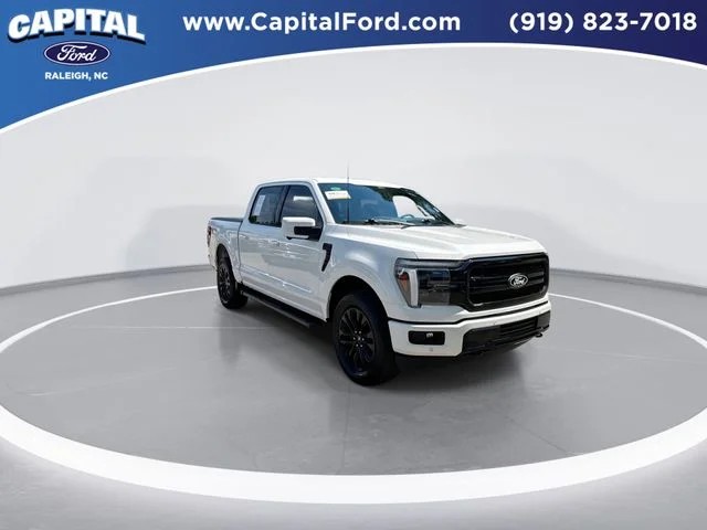 Used 2025 White Ford Lariat image 2