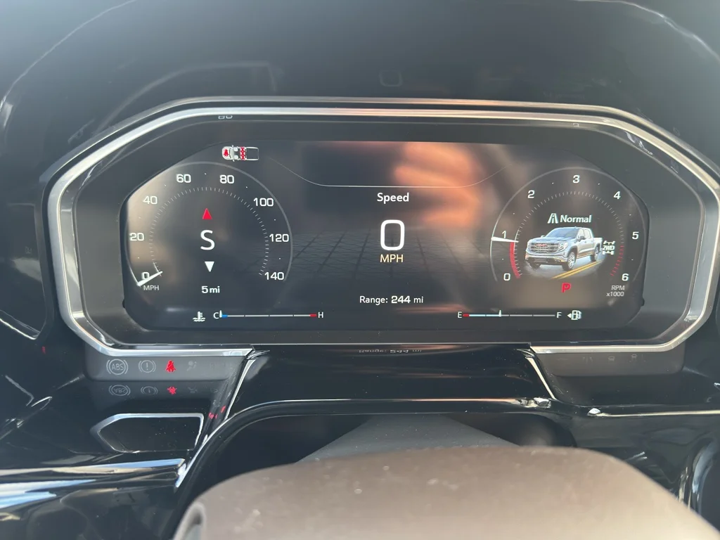2026 GMC Sierra 1500 SLT - Photo 31