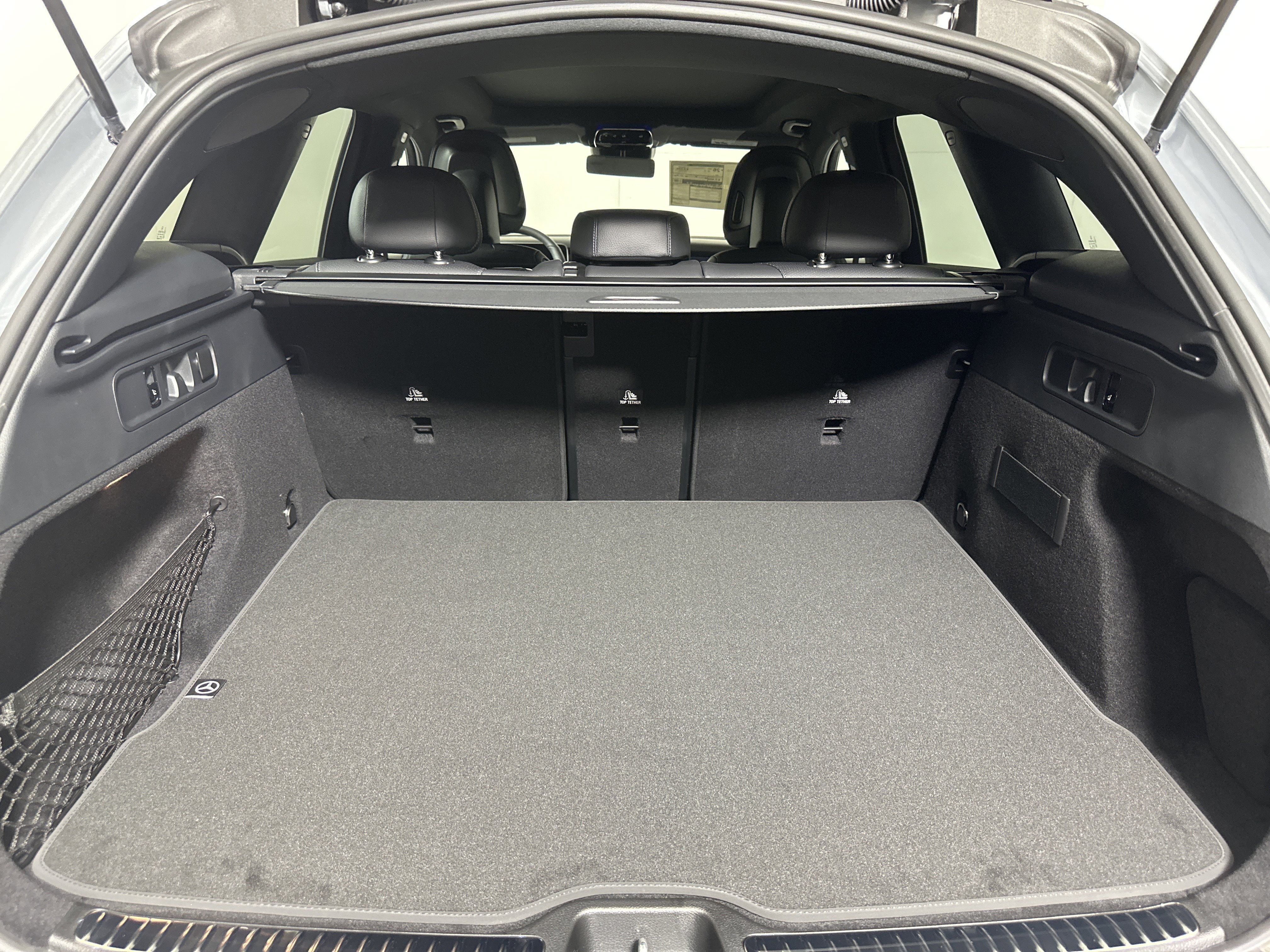 New 2026 Cirrus Silver Metallic Mercedes-Benz GLC 300 image 53