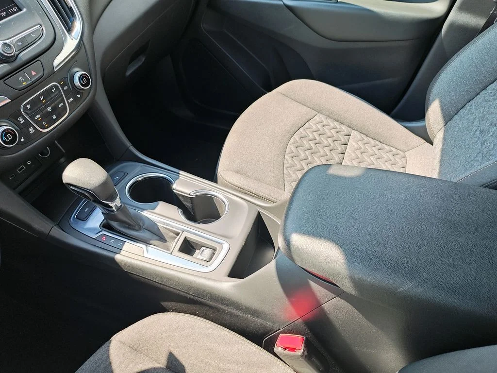 2024 Chevrolet Equinox LT - Photo 24