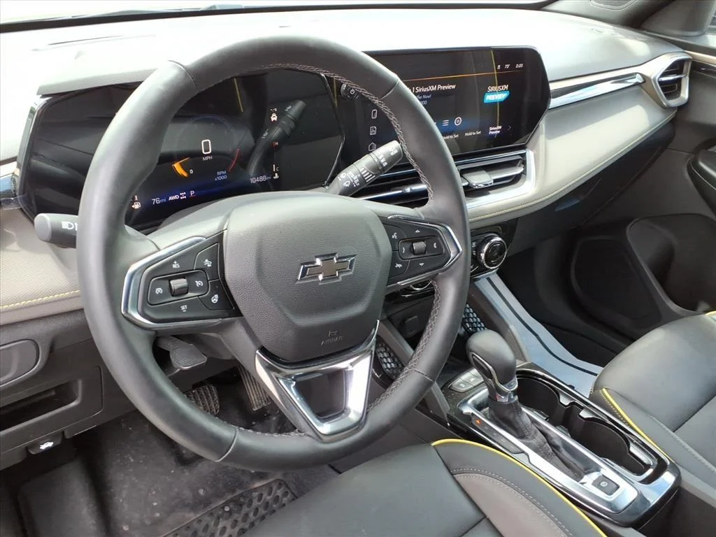 Used 2024 Sterling Gray Metallic Chevrolet ACTIV image 13