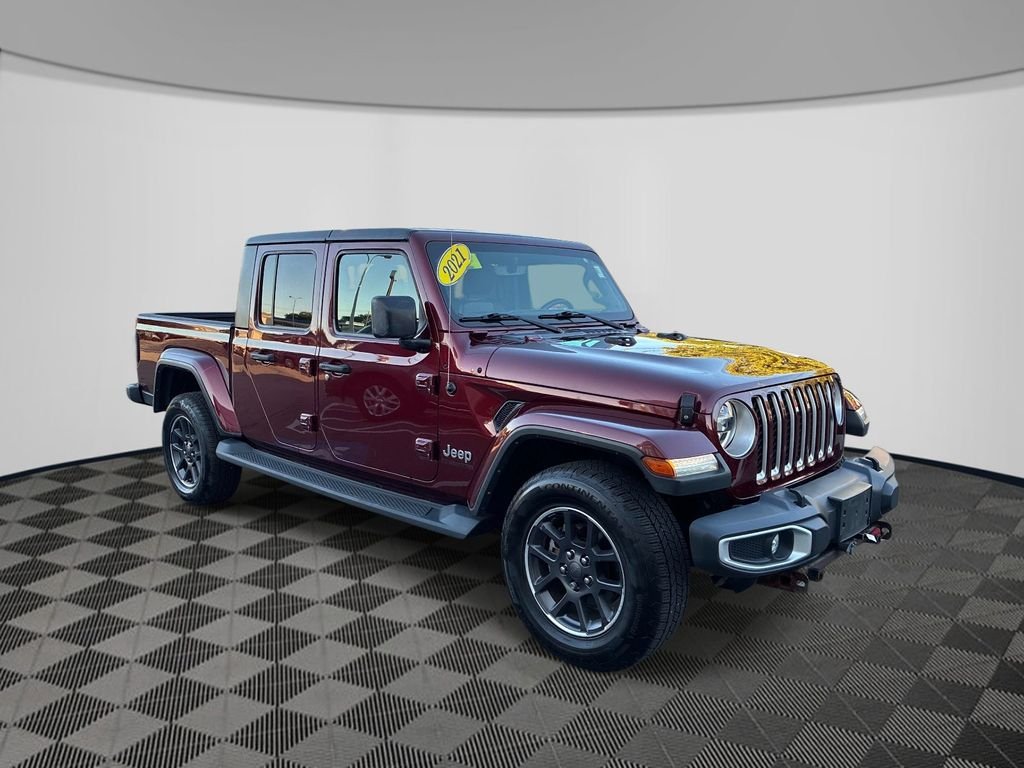 Used 2021  Jeep Overland image 3