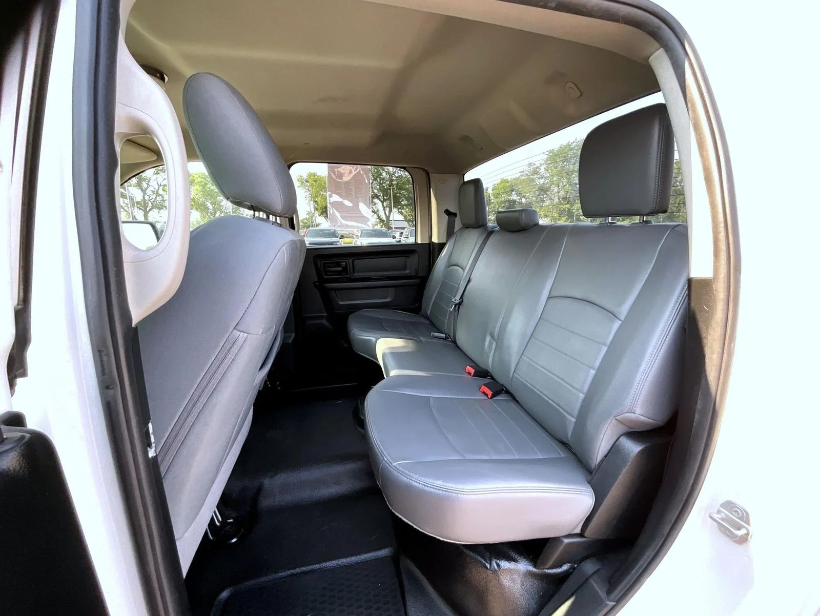 Used 2018 White Ram SSV image 20