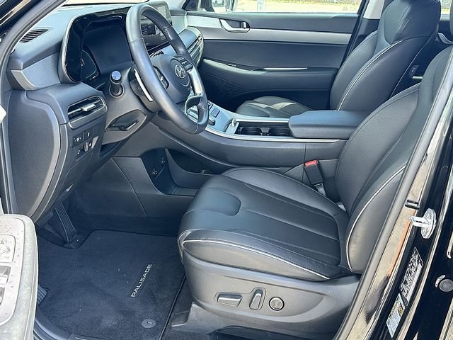 Used 2023 Black Hyundai XRT image 20